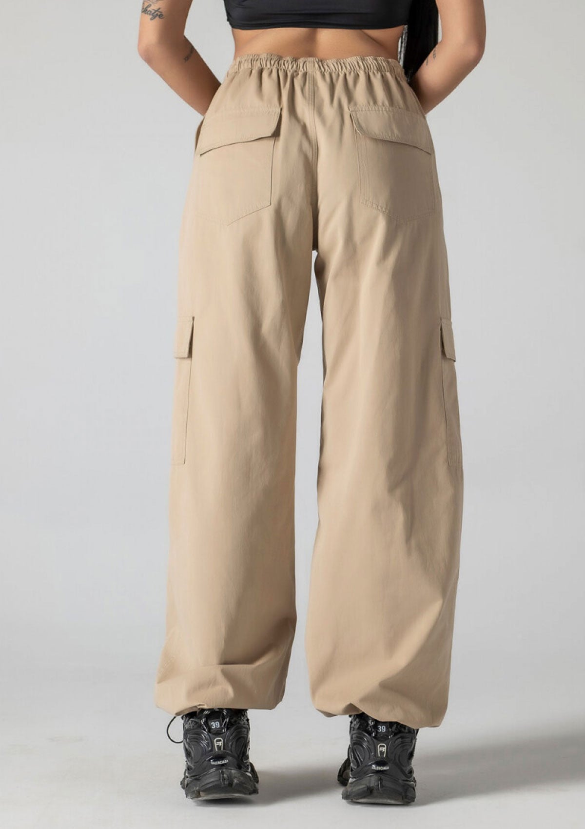 Карго панталон в бежов цвят Didro