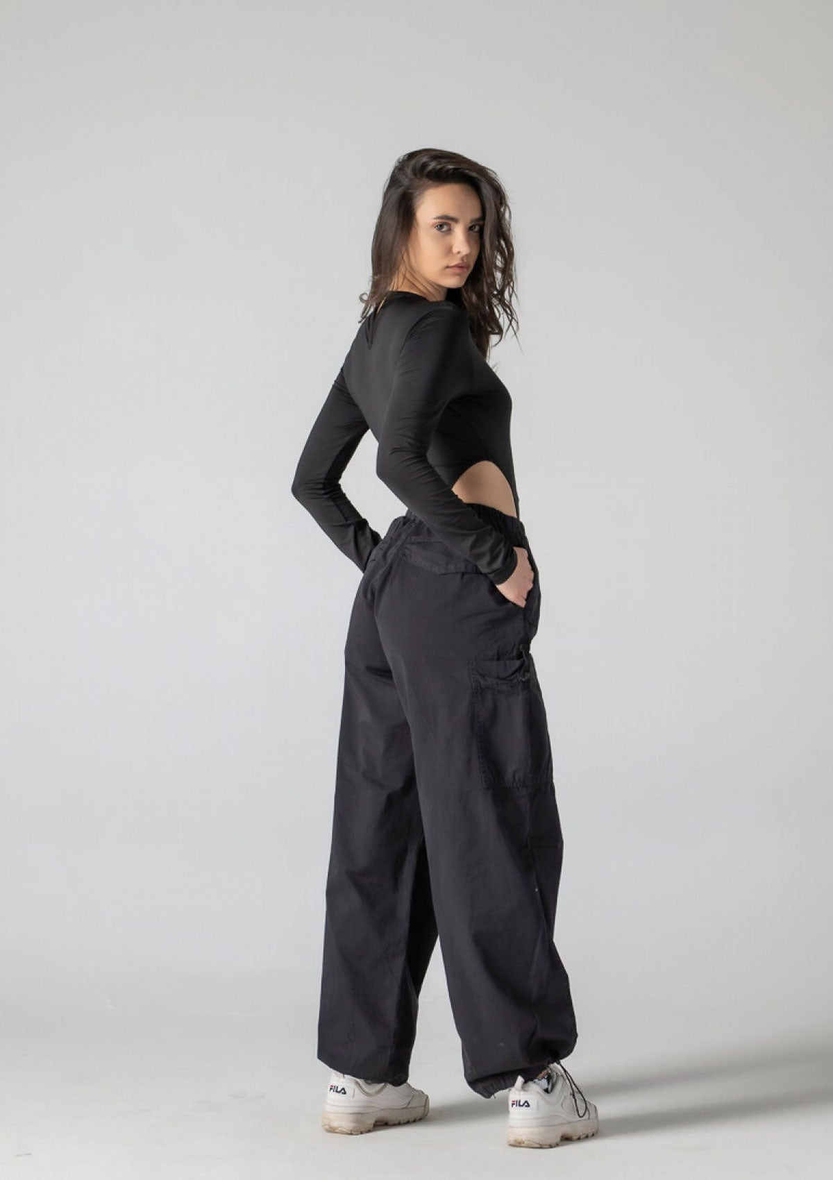 Карго панталон в черен цвят Didro